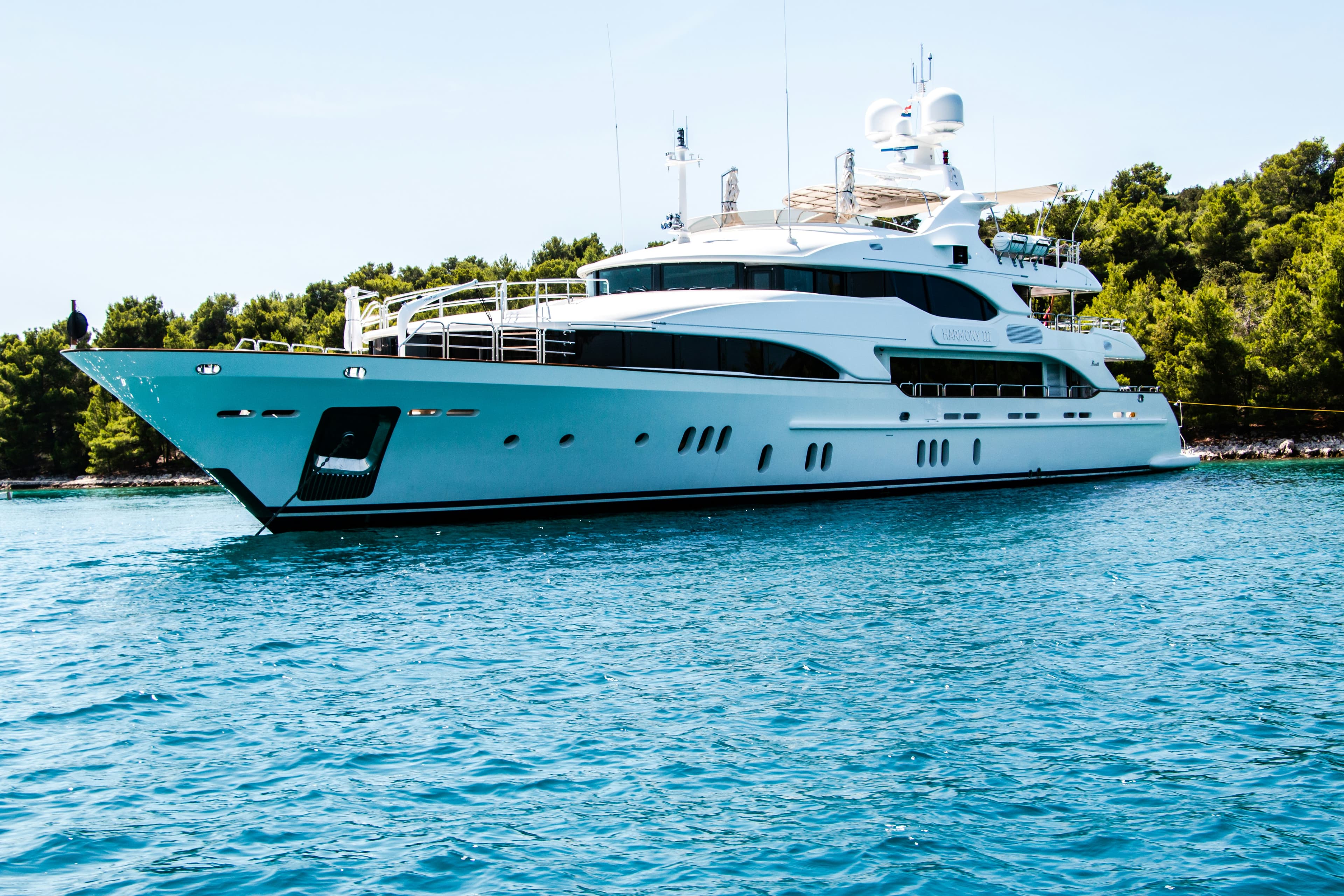 Nauka Royale Luxury Yacht photo 2